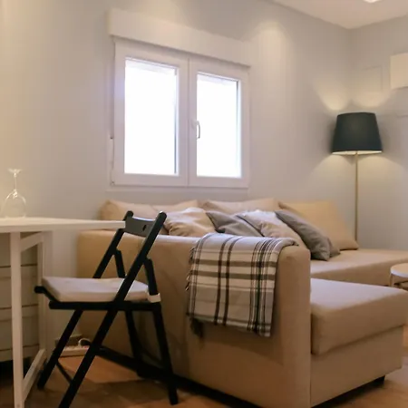 Atico Con Encanto En Apartment Malaga