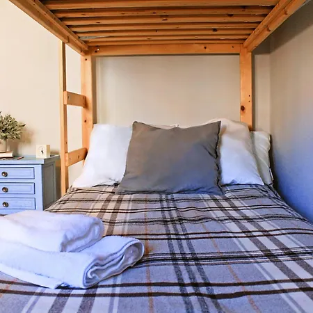 Atico Con Encanto En Apartment Malaga